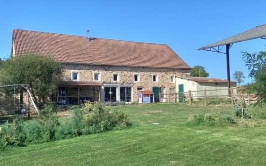 Propriété équestre sur 16 hectares