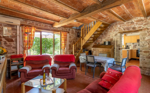 Propriété avec gîte sur 3 hectares