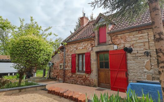 Propriété avec gîte sur 3 hectares