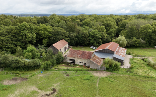 Propriété équestre sur 23 hectares