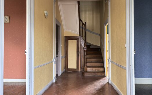 Maison bourgeoise proche commodités