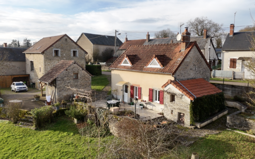 Ensemble de deux maisons