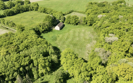 Propriété exceptionnelle avec étang sur 8,5 hectares