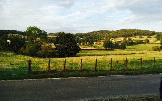 Maison de campagne avec jolie vue