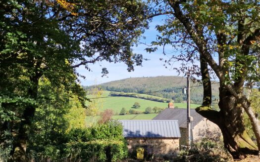 Ensemble immobilier au cœur du Morvan