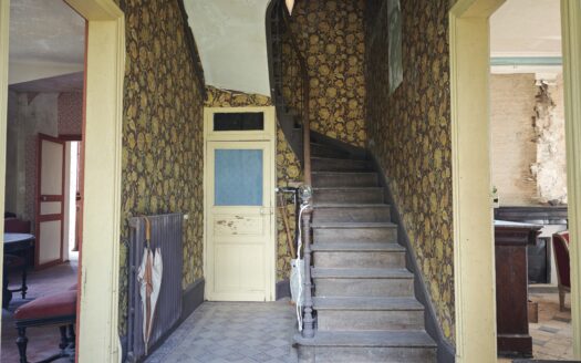 Propriété avec 2 habitations et parc arboré