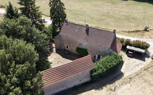 Grande maison de campagne